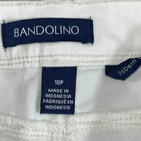 Bandolino size 10P stretch curvy white denim capris with embellished ankles NWT - Picture 15 of 15